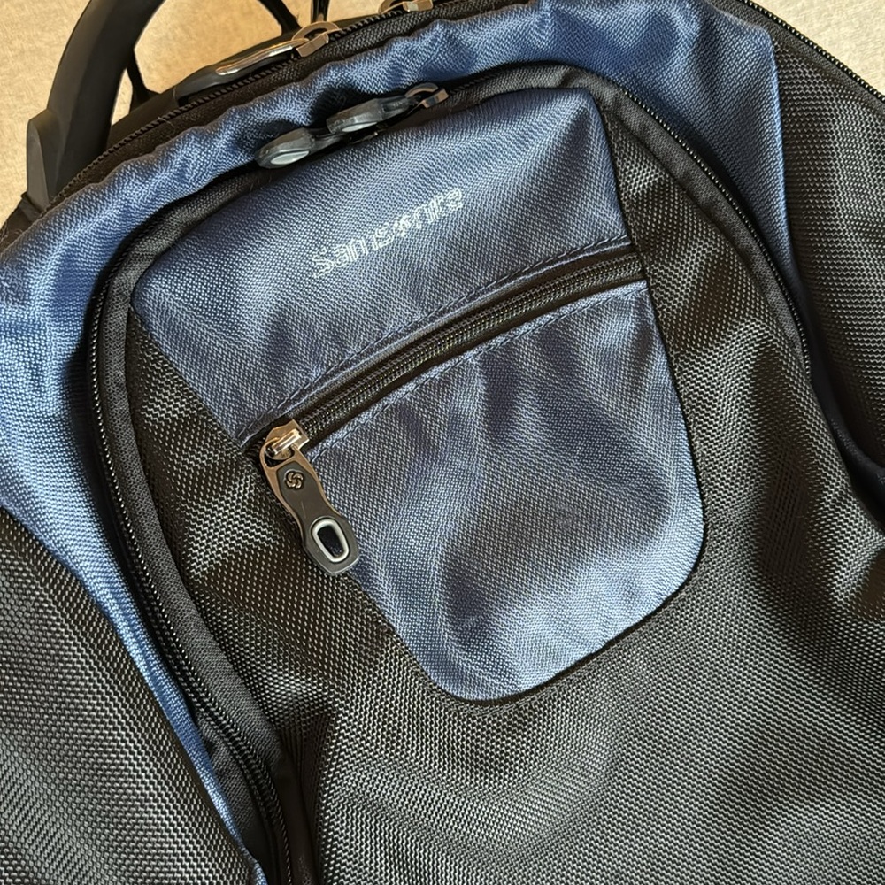 Sansonite Backpack - Picture 5 of 5